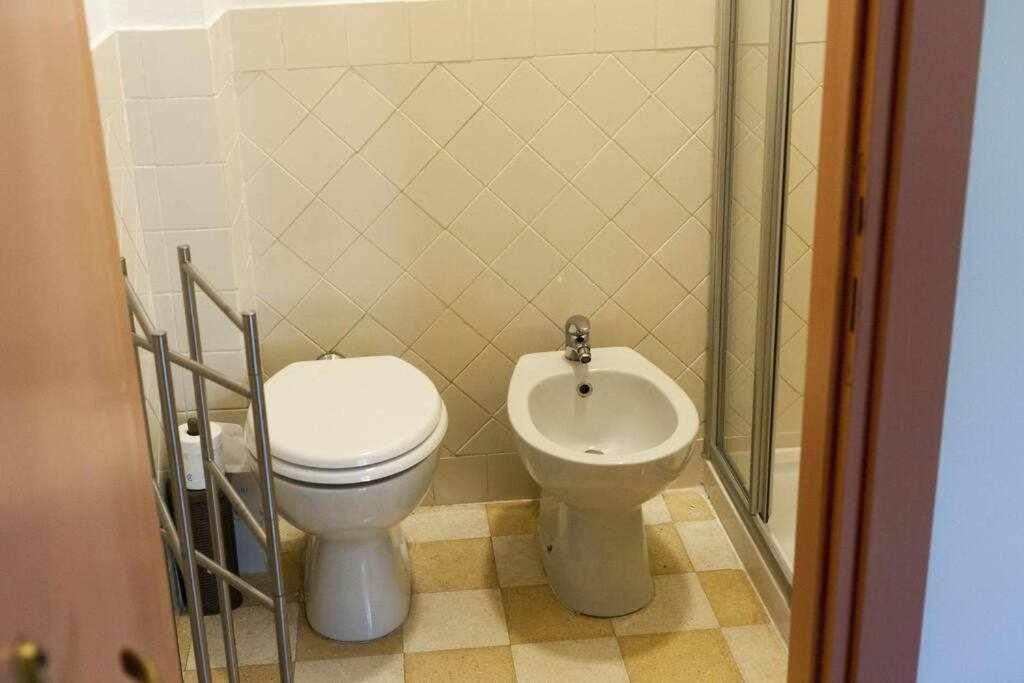 Ospitaci Appartamenti Viale Mezzetti Фолиньо Екстериор снимка